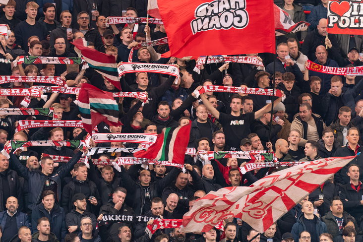 FC Twente-supporters in De Grolsch Veste