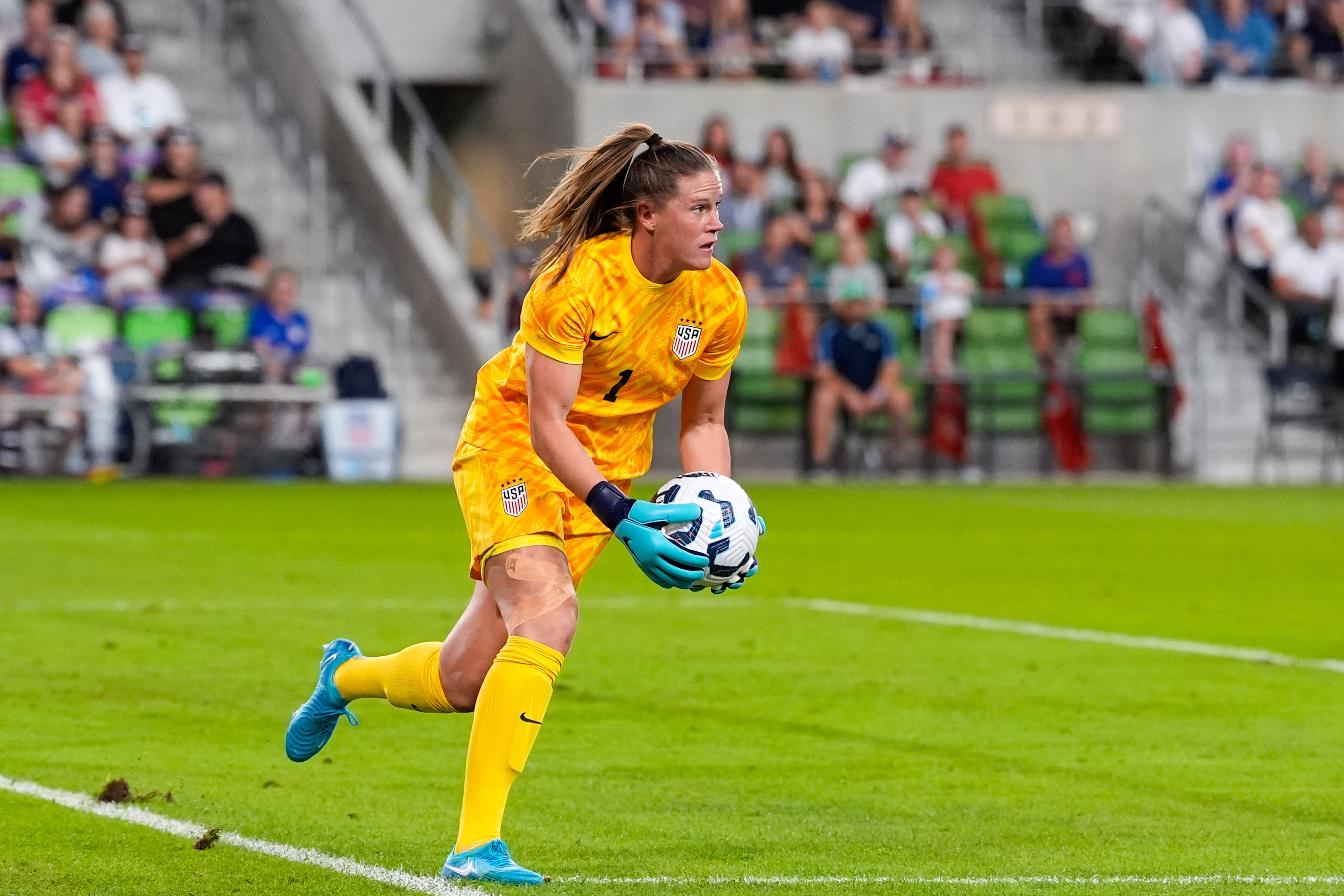 Alyssa Naeher