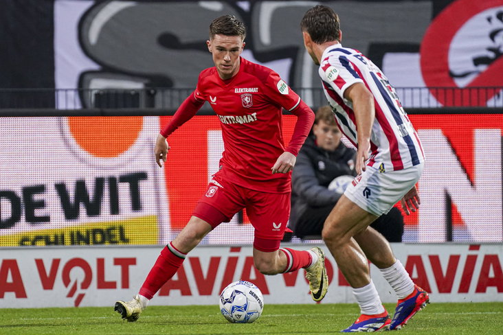 Daan Rots in actie tegen Willem II