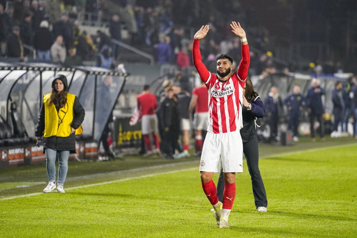 Ismael Saibari bedankt het publiek