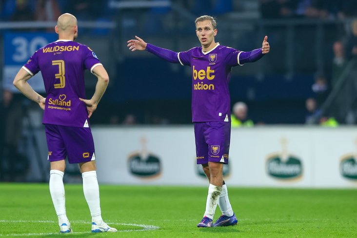Finn Stokkers baalt van het afgekeurde doelpunt