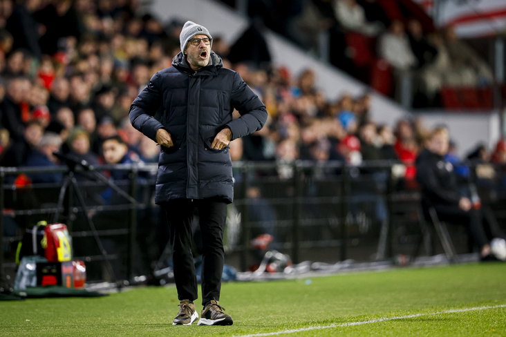 Peter Bosz tegen FC Groningen