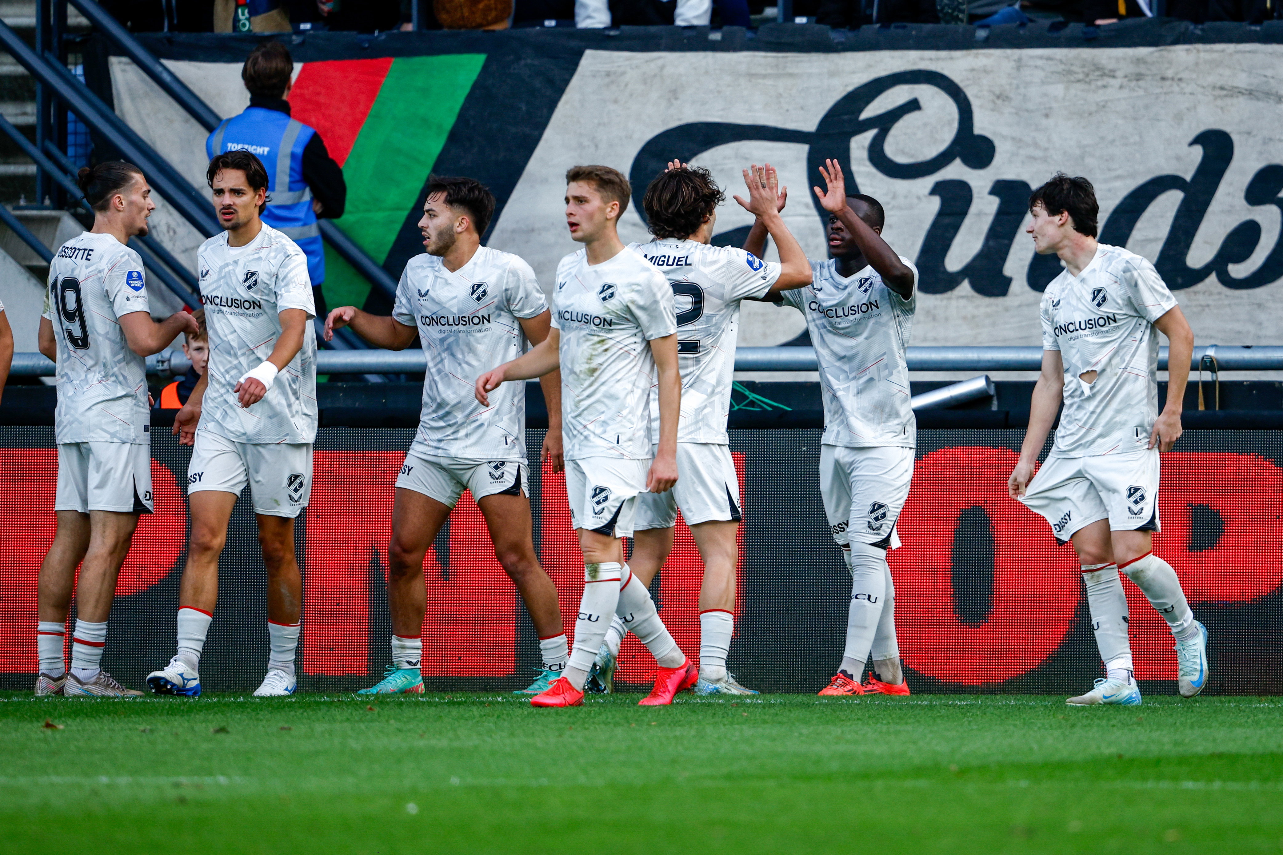 FC Utrecht viert doelpunt