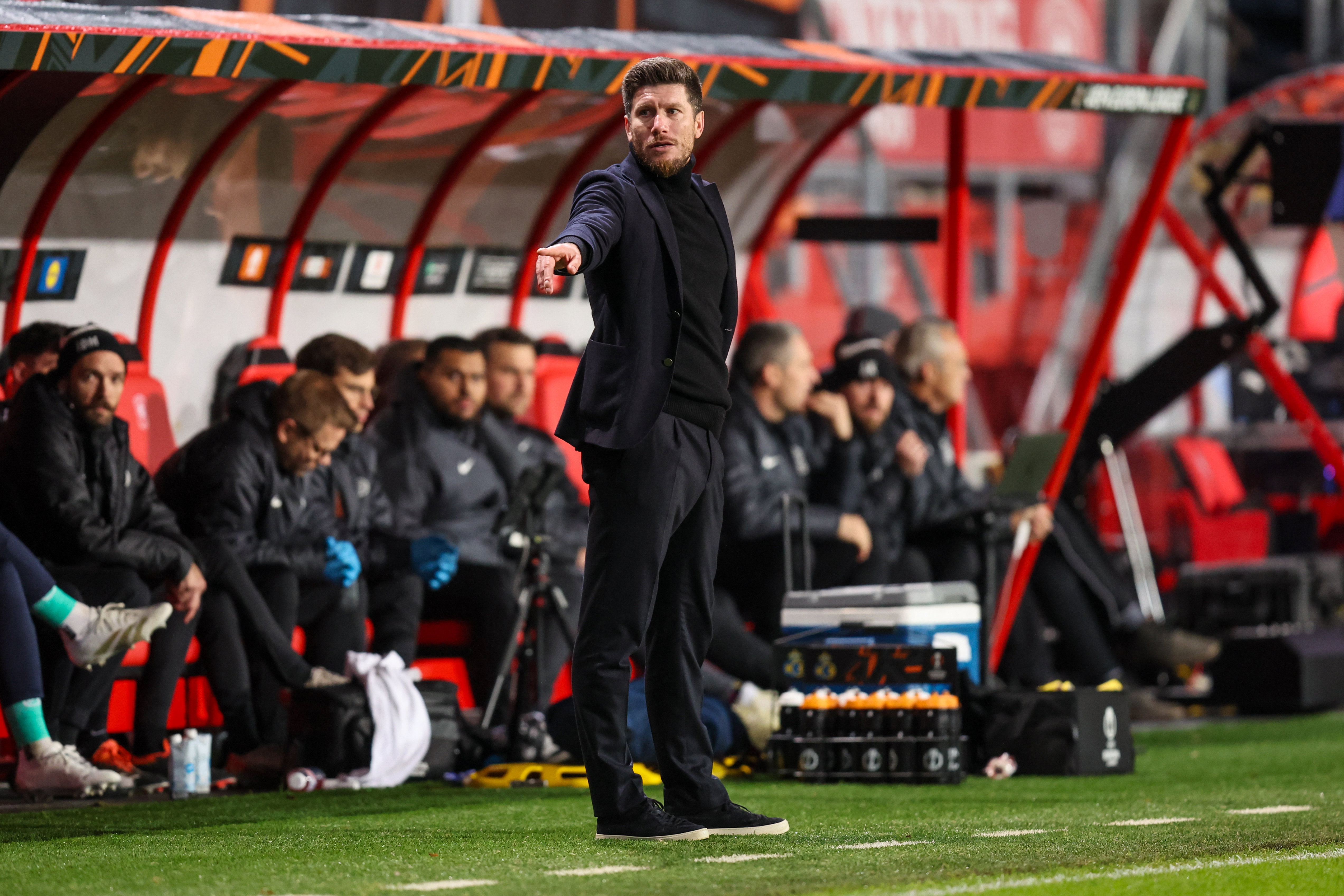 Union-trainer Sébastien Pocognoli in De Grolsch Veste