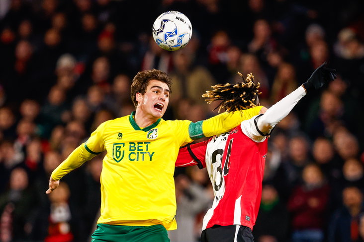 Rodrigo Guth in duel met Chris-Kévin Nadje