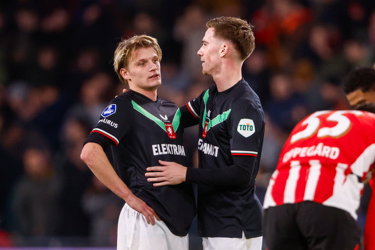 TOTO op de mouw bij Daan Rots