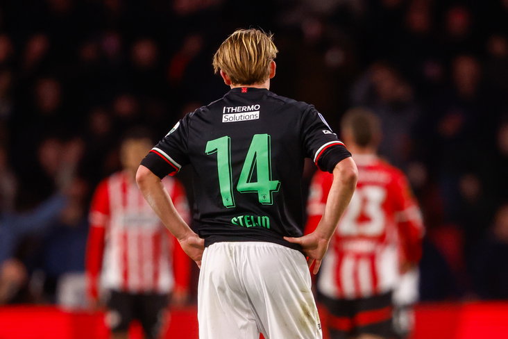 Sem Steijn baalt van een treffer van PSV