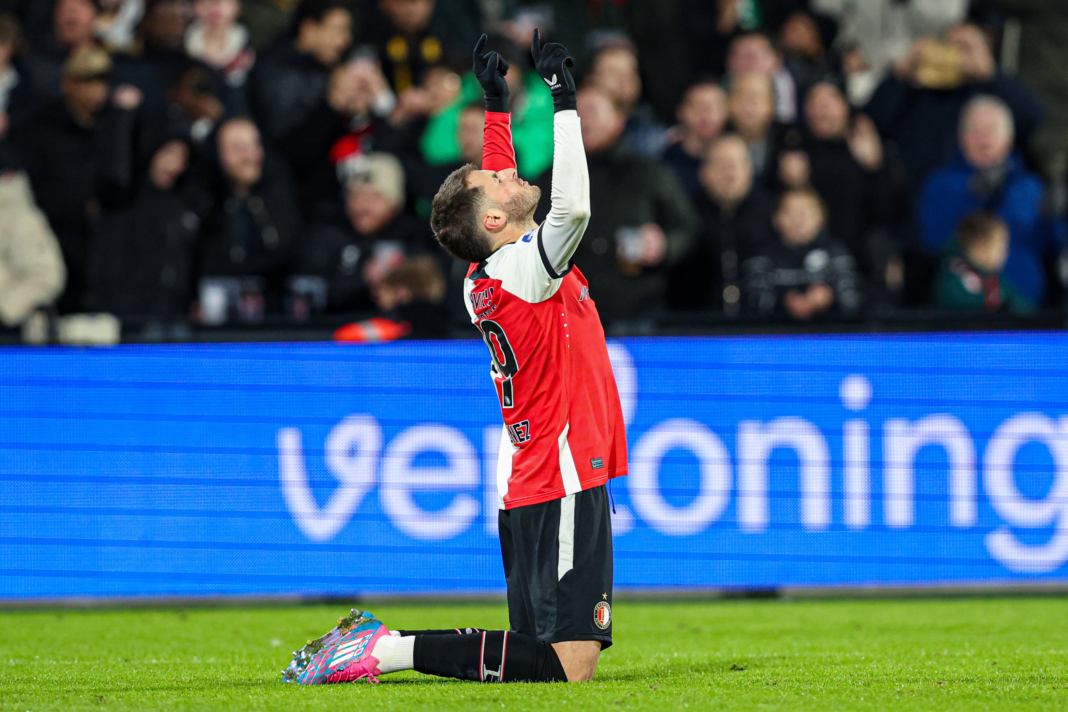 Santiago Gimenez na zijn treffer tegen Heracles Almelo