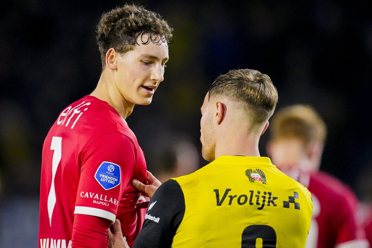 Ruben van Bommel tegenover Boyd Lucassen