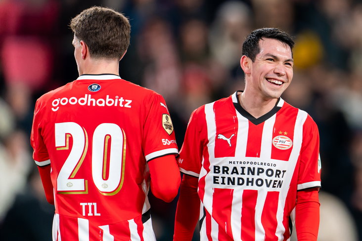 Guus Til en Hirving Lozano