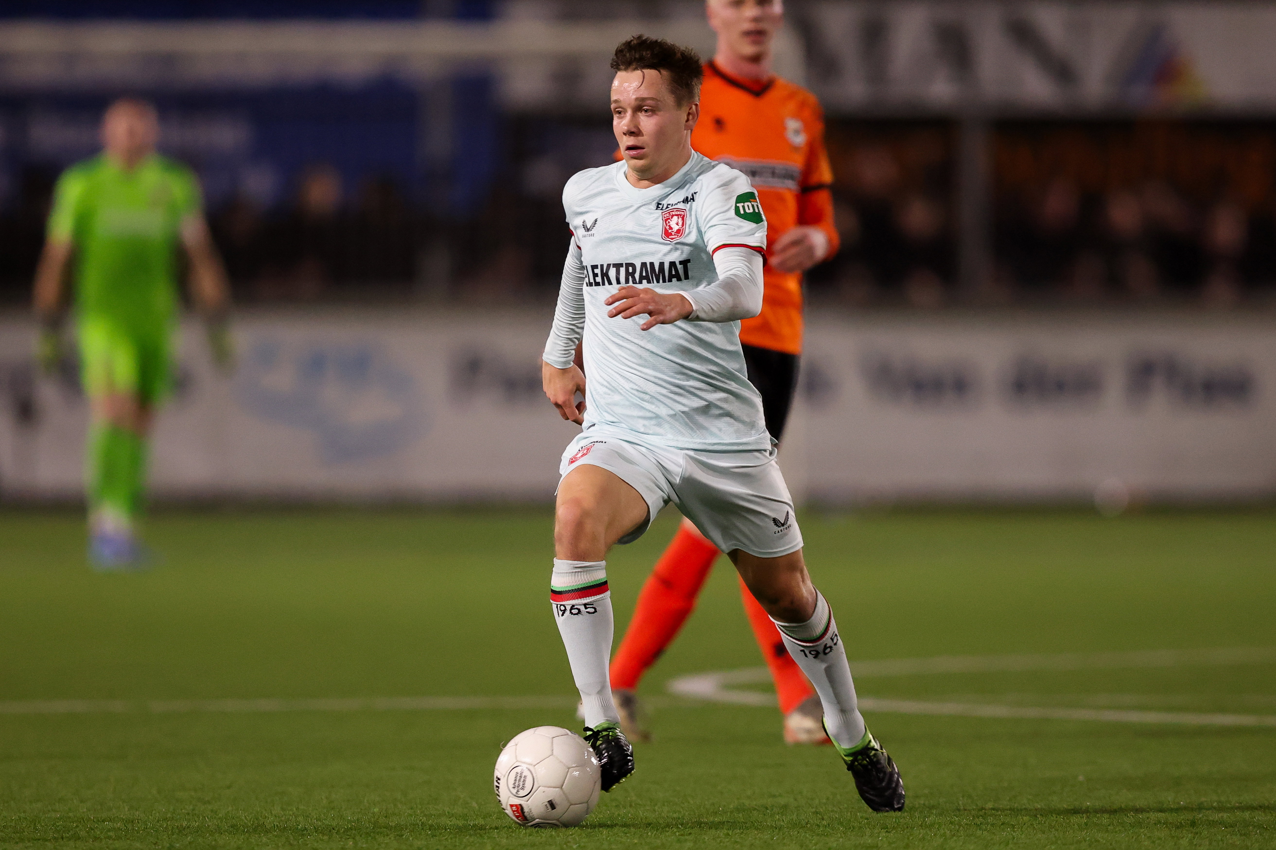 Mathias Kjølø aan de bal