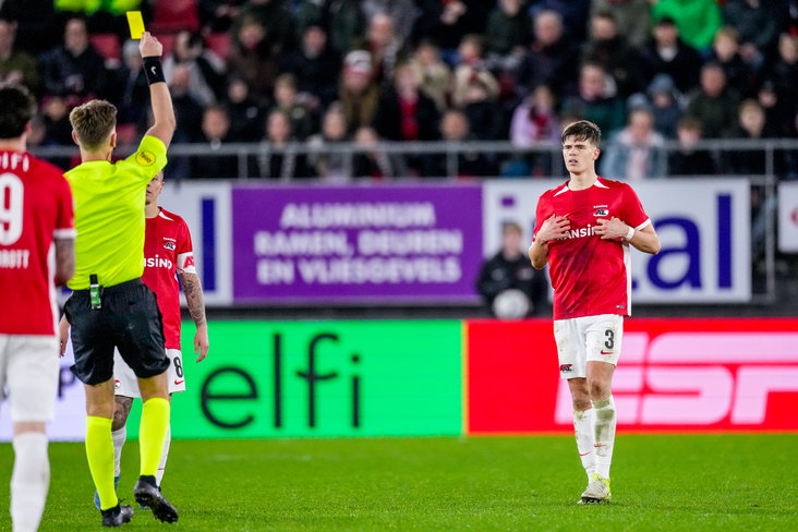 Wouter Goes krijgt een gele kaart