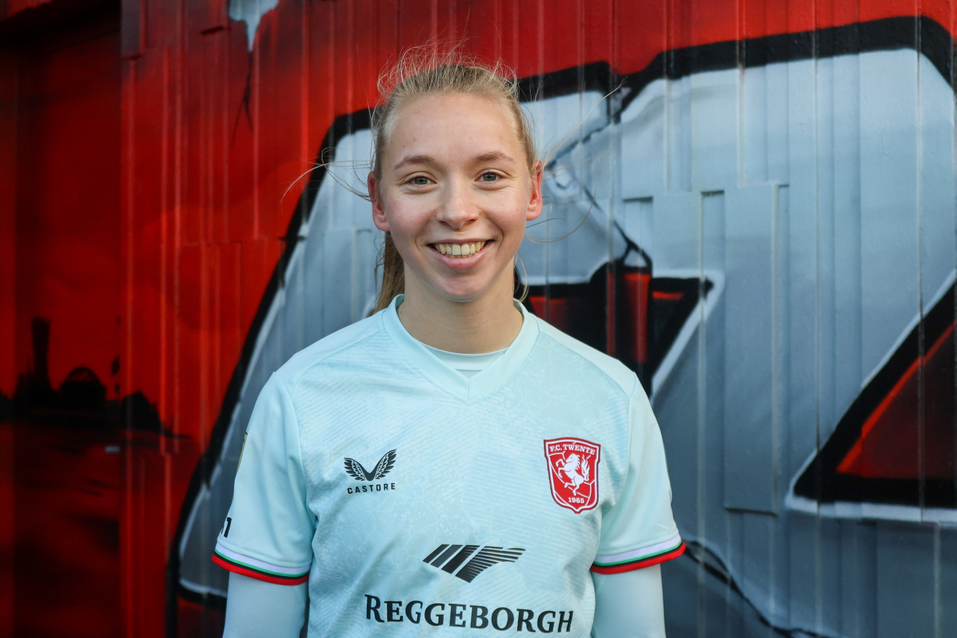 Ella Peddemors na haar laatste wedstrijd voor FC Twente