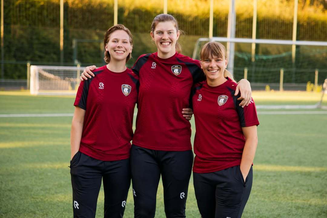 Drie keepsters starten academie in Zeist: 