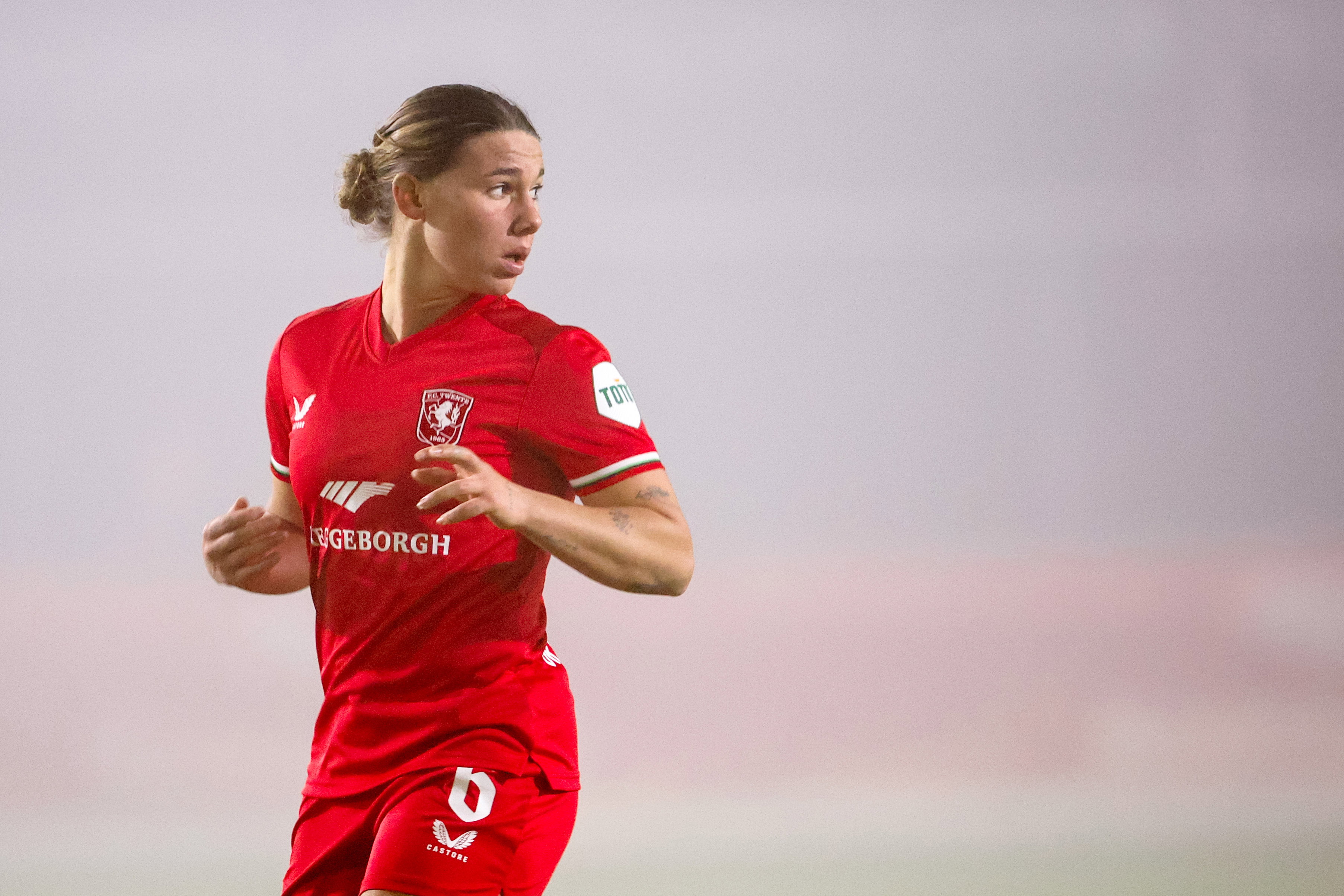Lynn Groenewegen bij FC Twente
