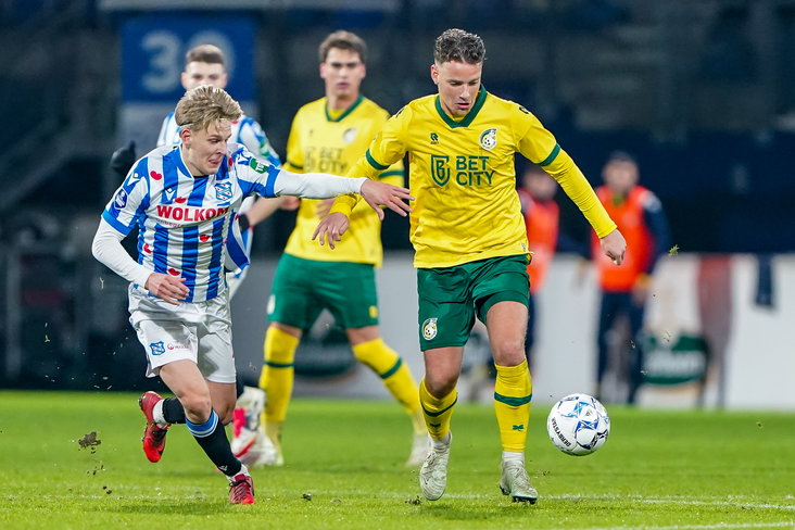 Syb van Ottele tegen SC Heerenveen