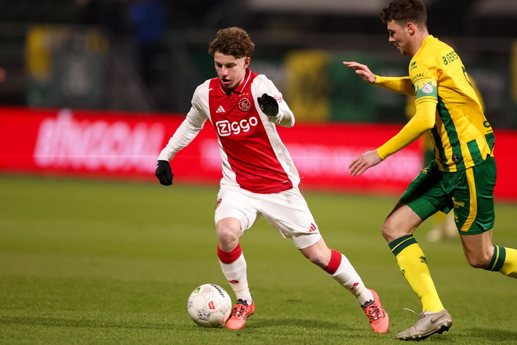 Jan Faberski in actie tegen ADO Den Haag