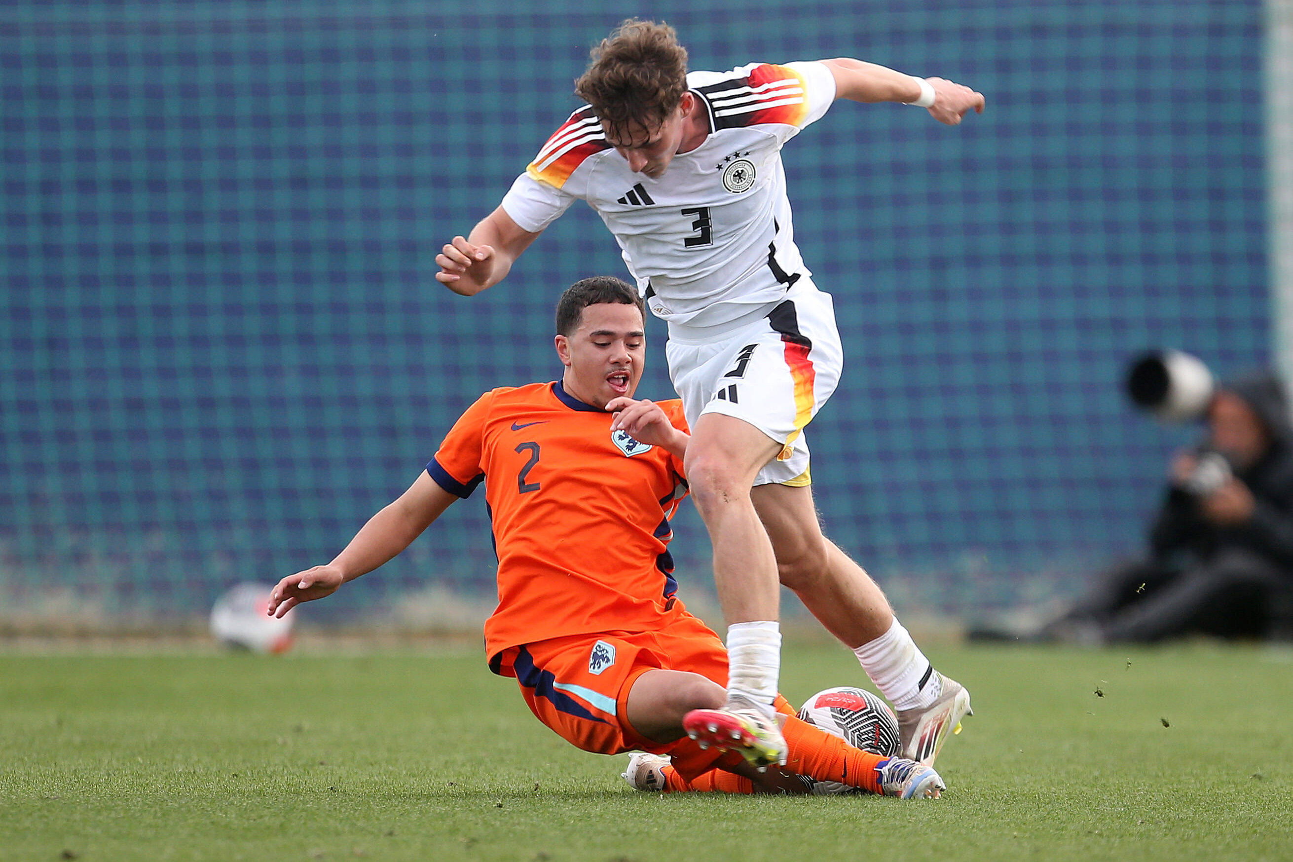 Lyfe Oldenstam tegen Duitsland