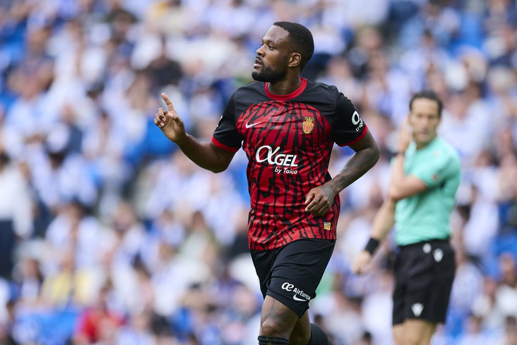 Cyle Larin namens Real Mallorca