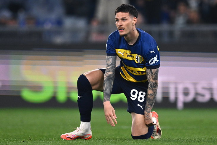 Dennis Man bij Parma