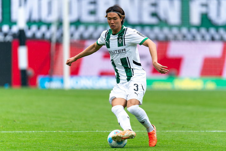 Ko Itakura namens Borussia Mönchengladbach