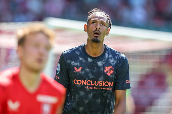 Sébastien Haller kijkt omhoog
