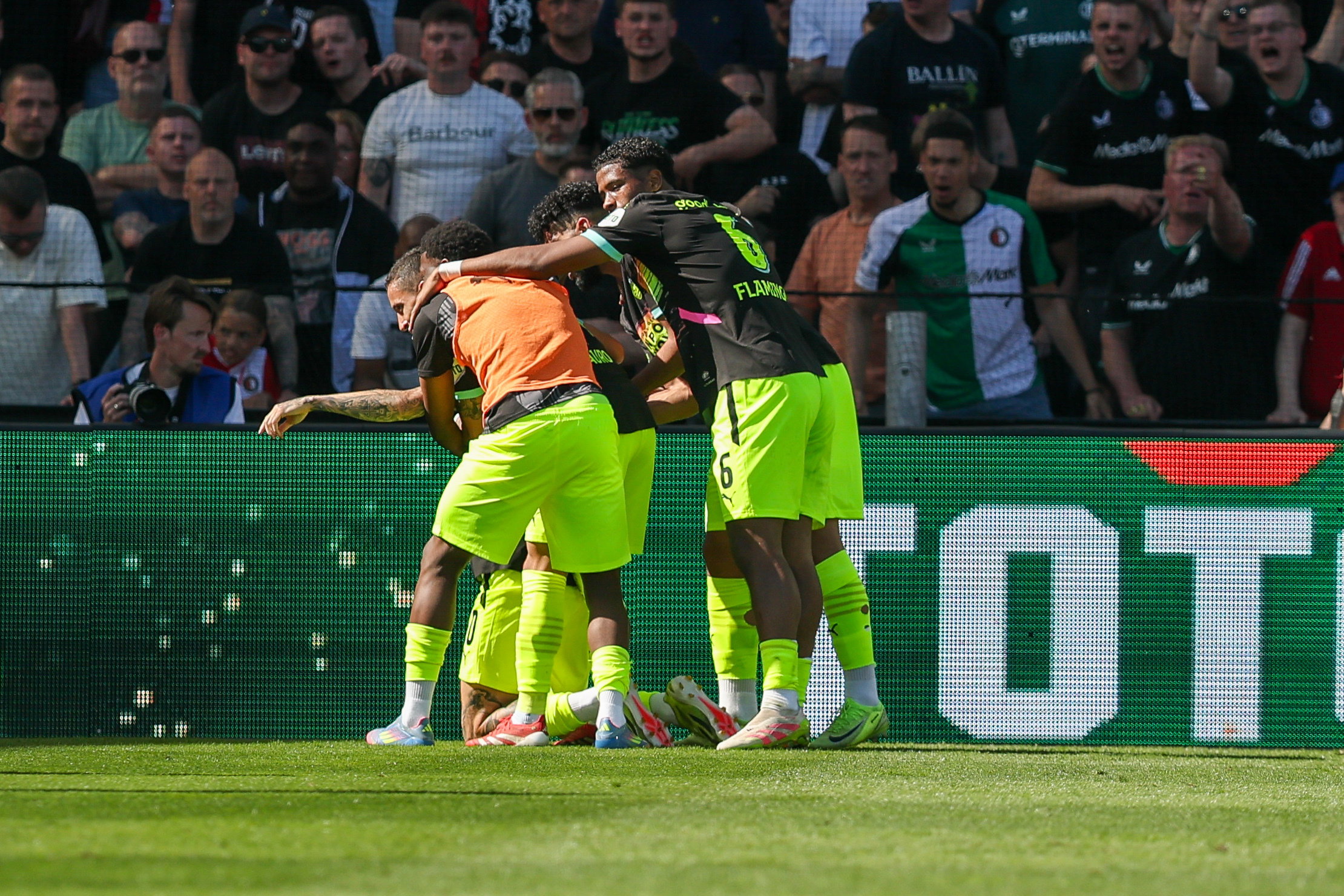 PSV wint van Feyenoord