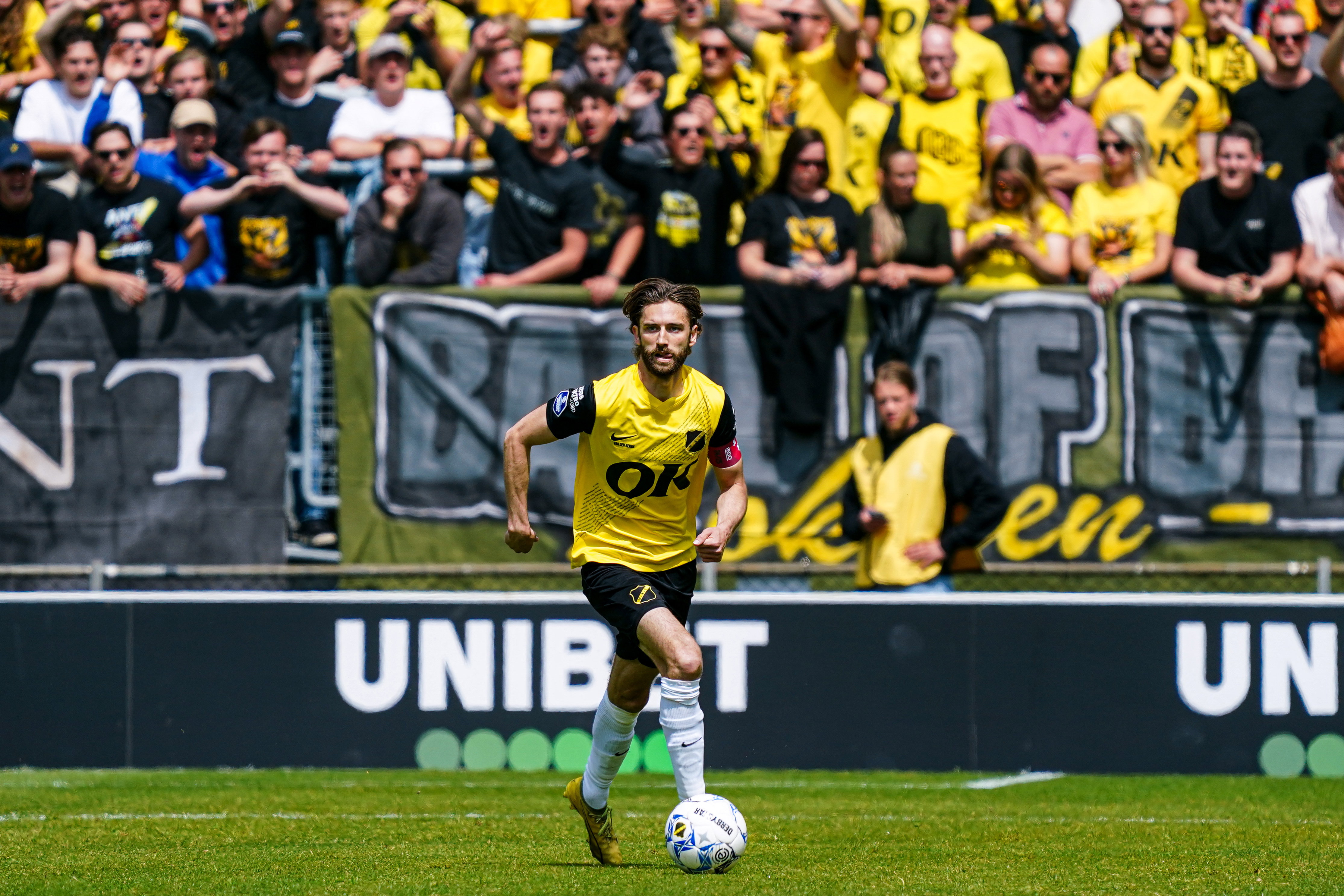 Jan van den Bergh in het Rat Verlegh Stadion