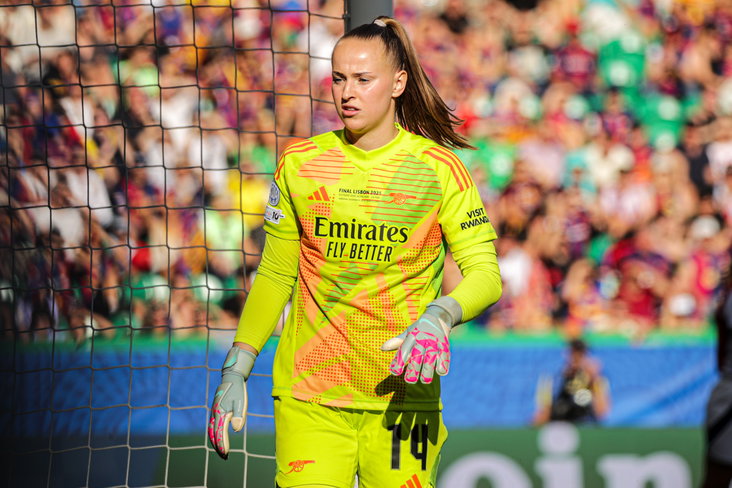 Daphne van Domselaar in de UEFA Women's Champions League-finale
