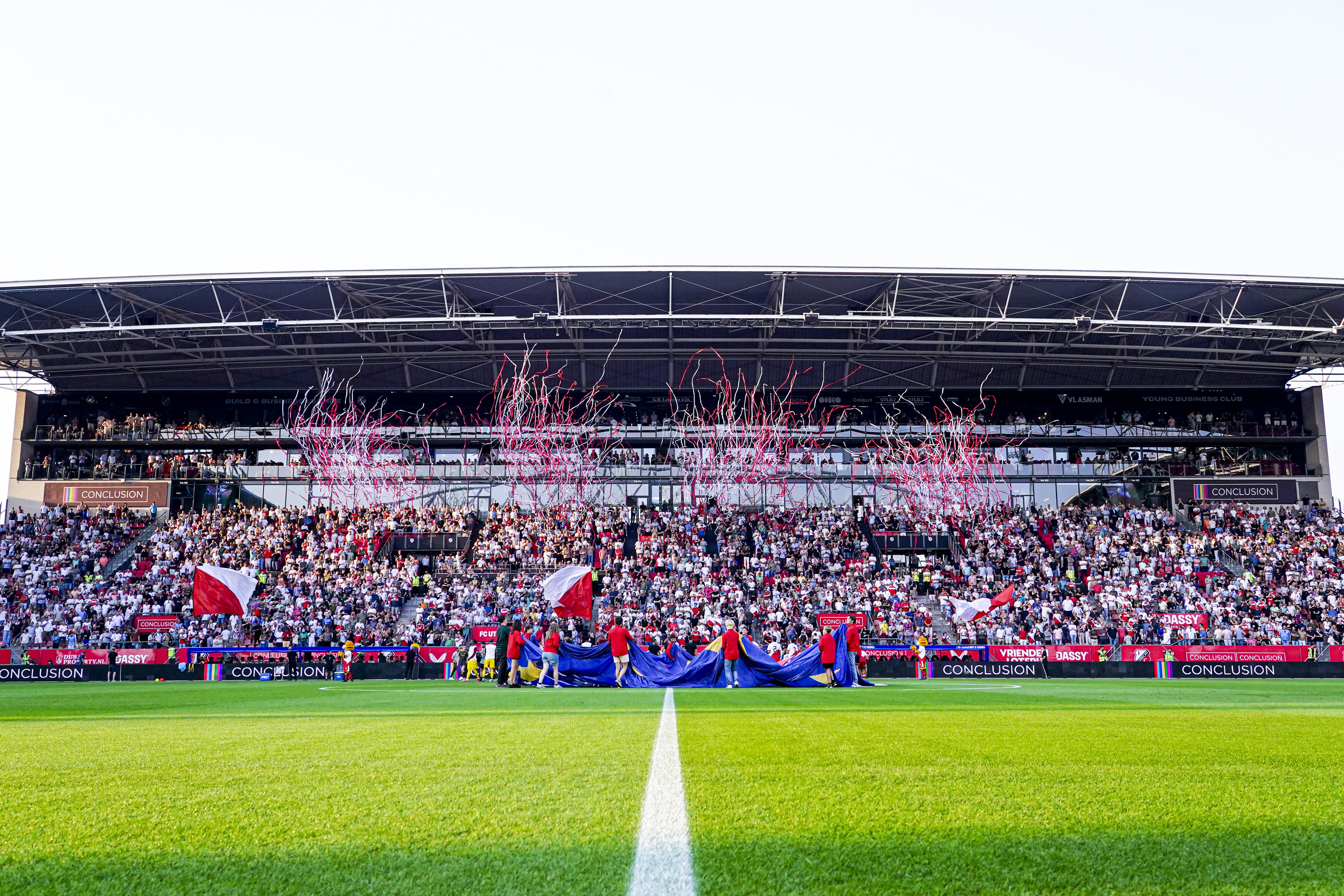 Stadion Galgenwaard voor een Europees duel
