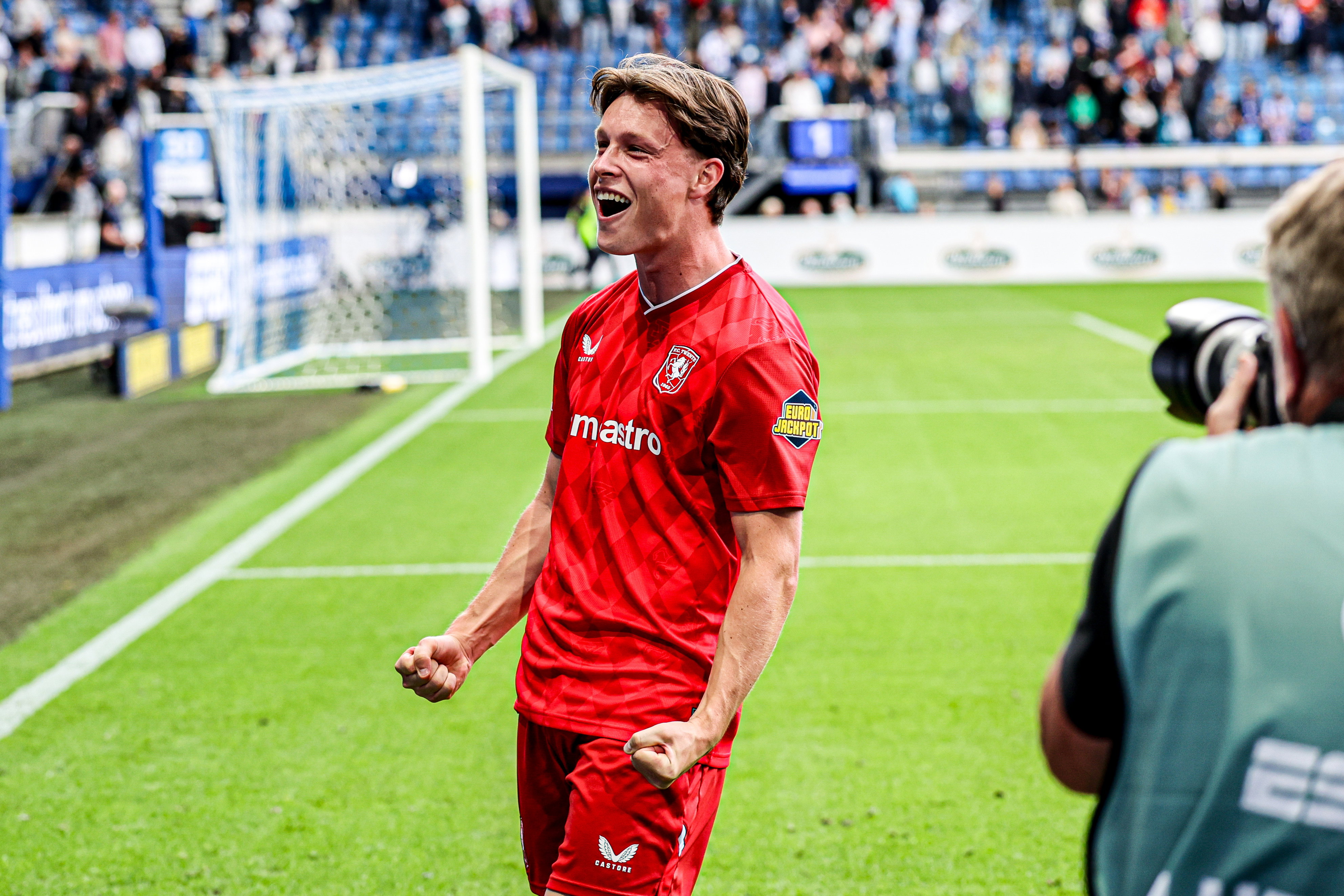 Sondre Ørjasæter juicht
