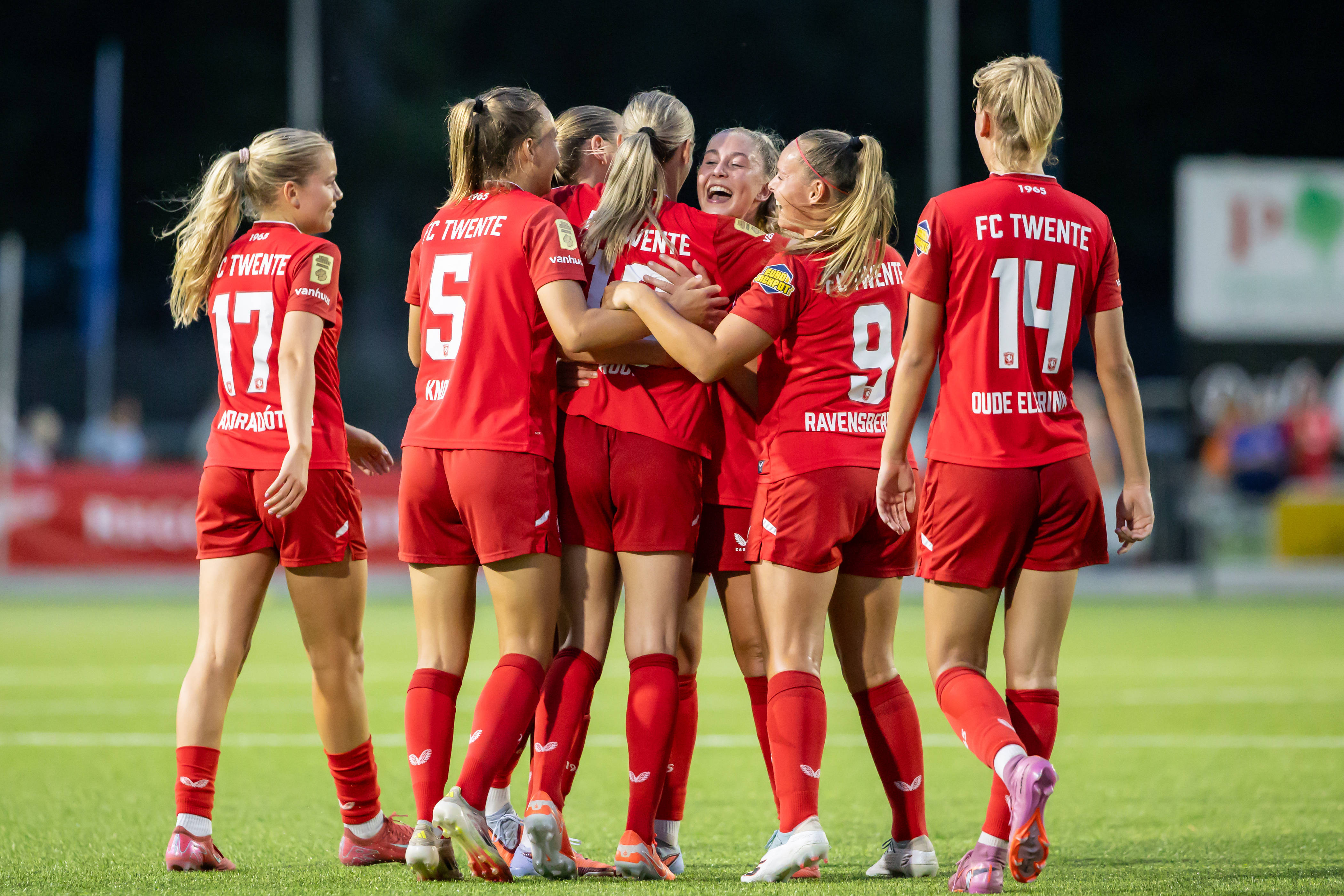 FC Twente juicht