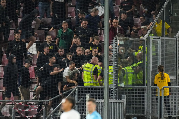 Onrust in het uitvak met HSK Zrinjski Mostar-supporters