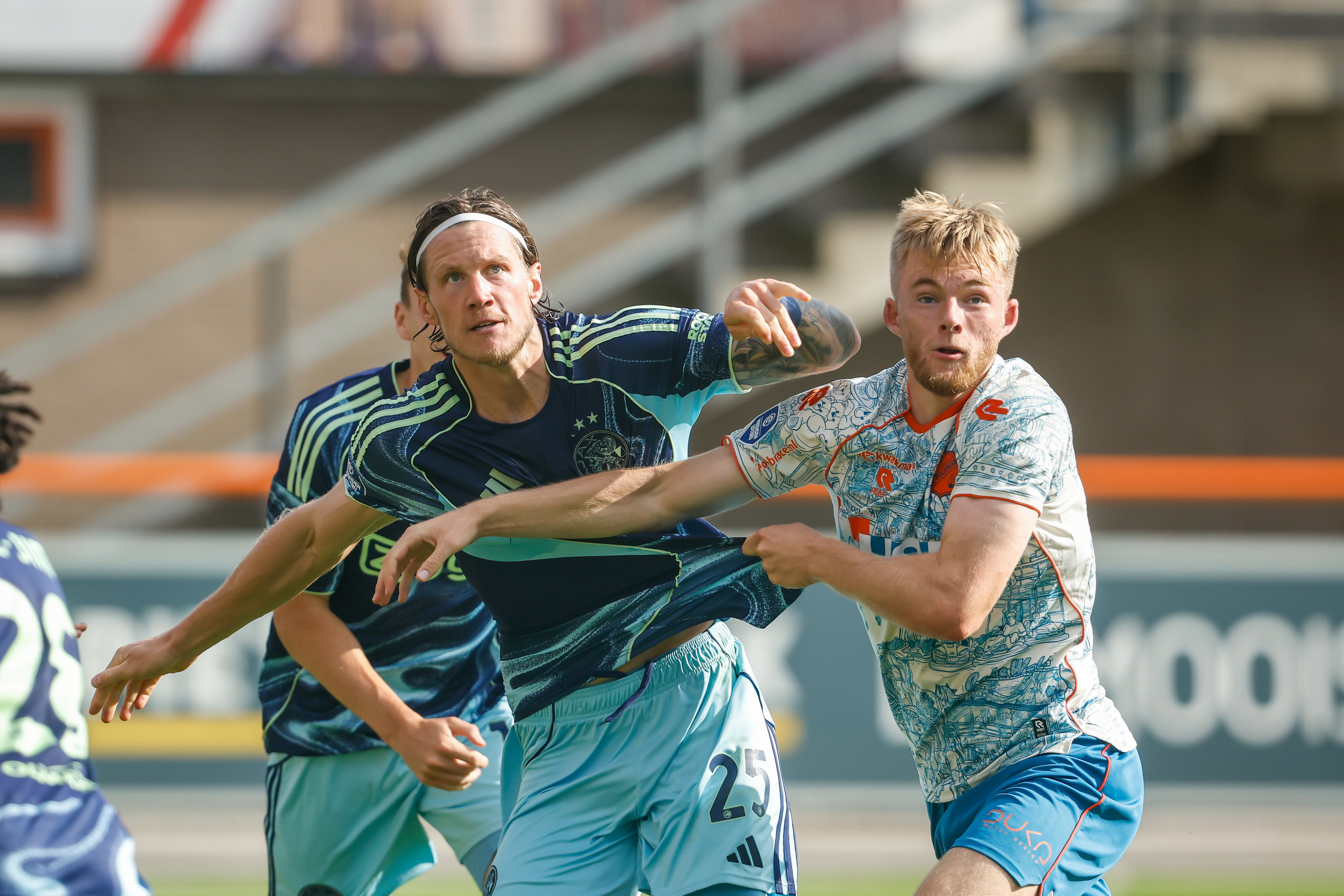 Nick Verschuren in duel met Wout Weghorst