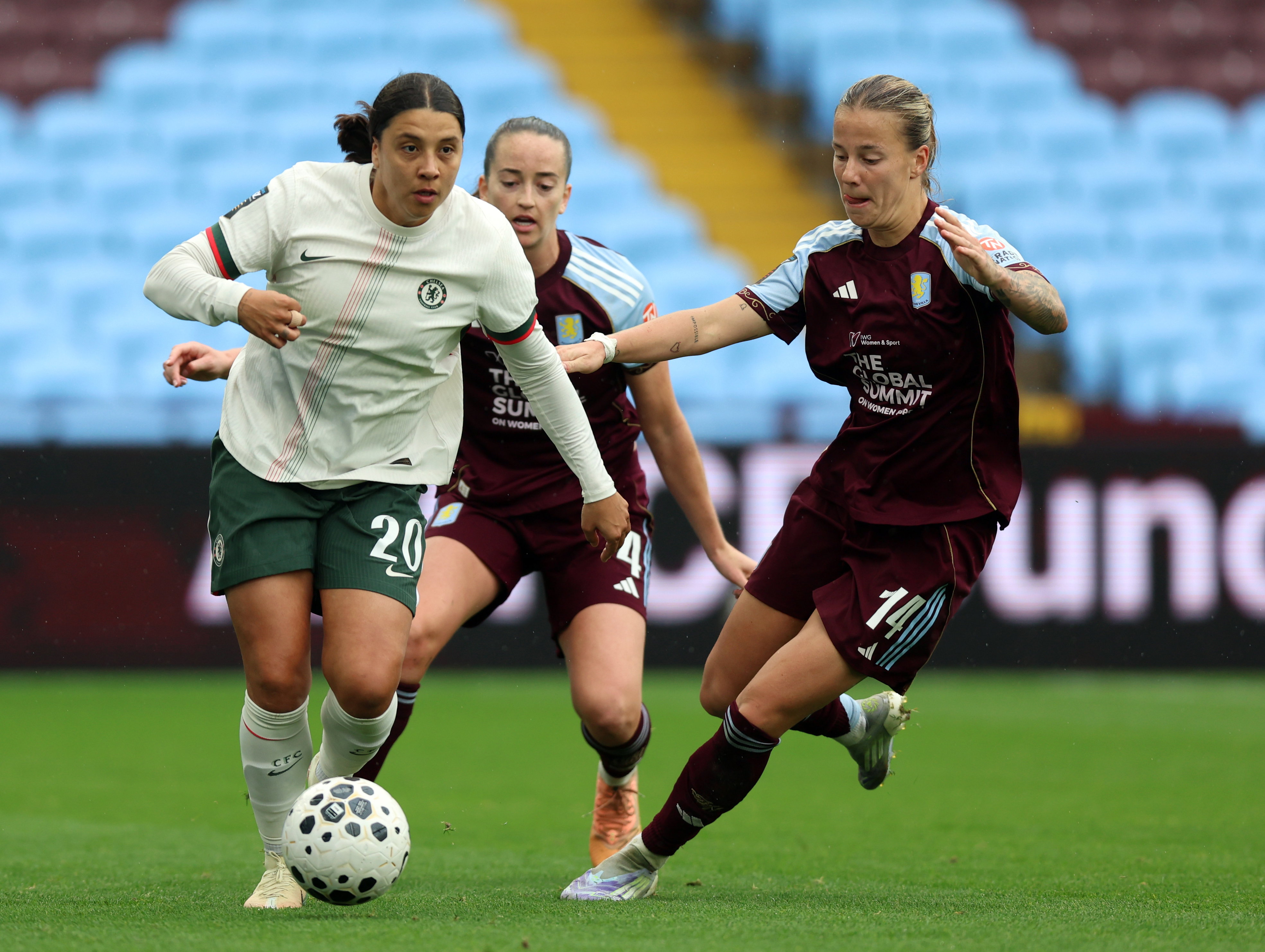 Sam Kerr en Lynn Wilms