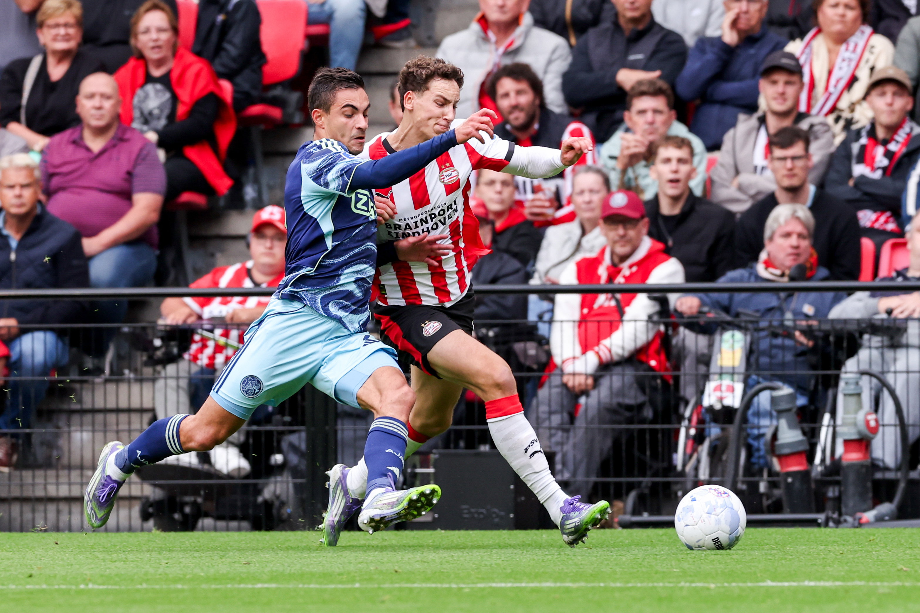 Lucas Rosa in duel met Ruben van Bommel