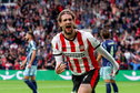 Yarek Gasiorowski viert zijn goal tegen Ajax