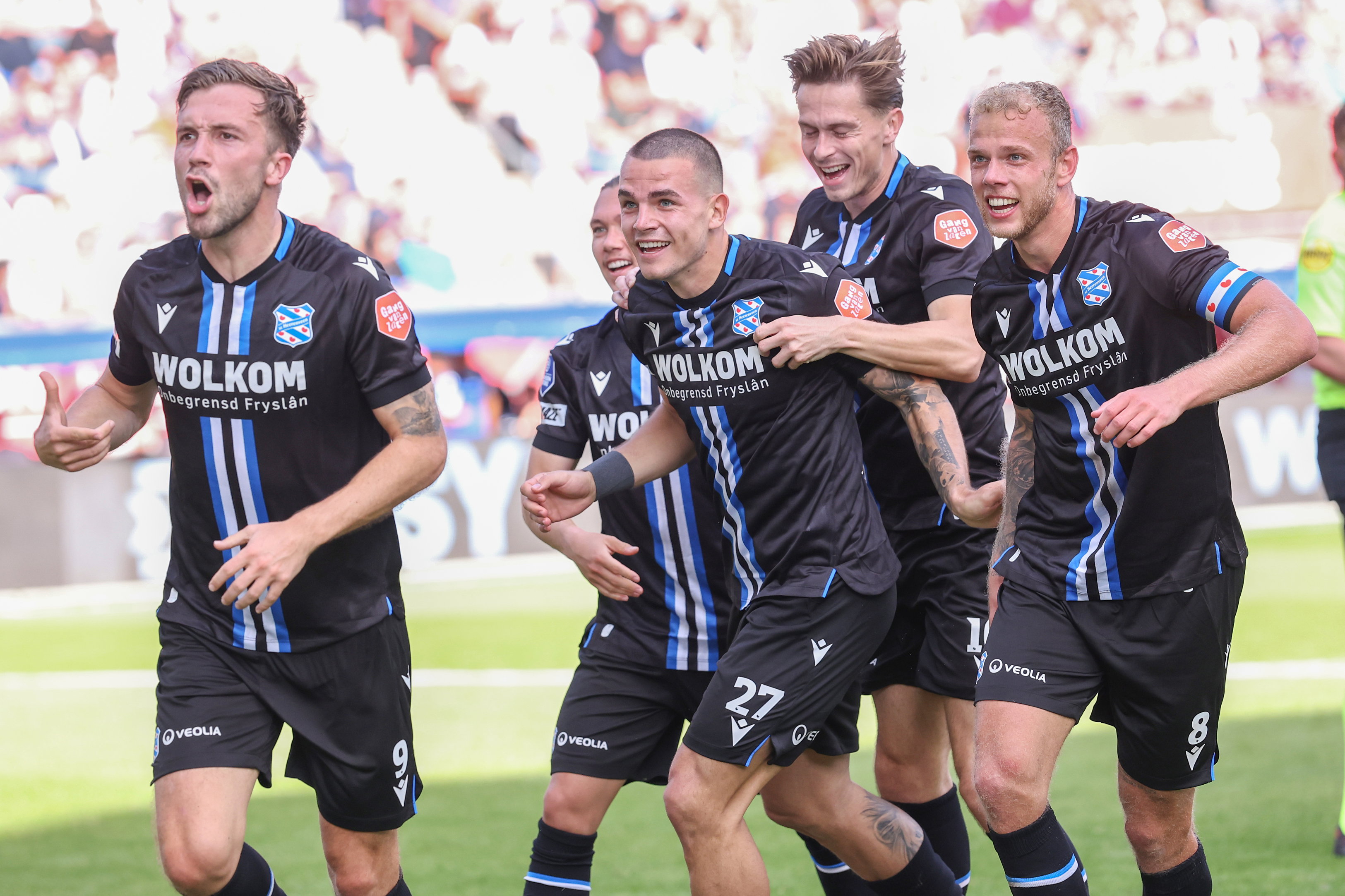 Dylan Vente, Vaclav Sejk en Luuk Brouwers juichen