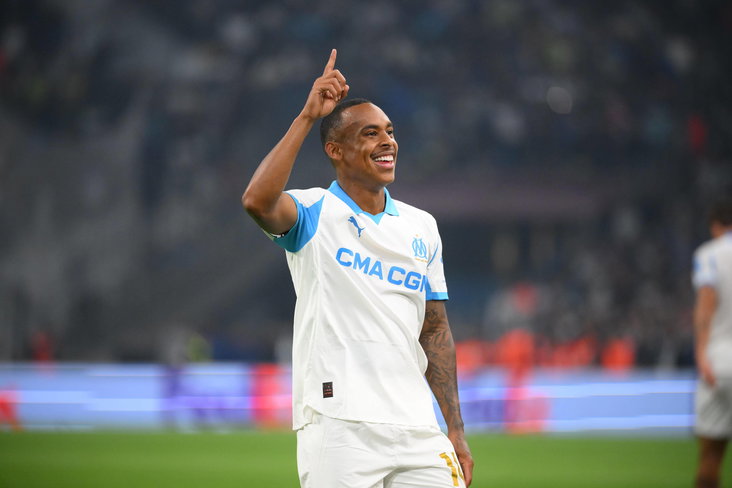 Igor Paixão scoort tegen Ajax