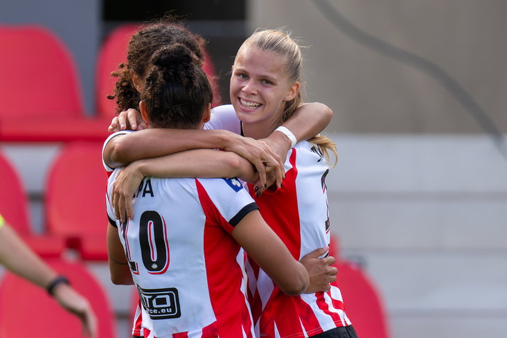 PSV juicht