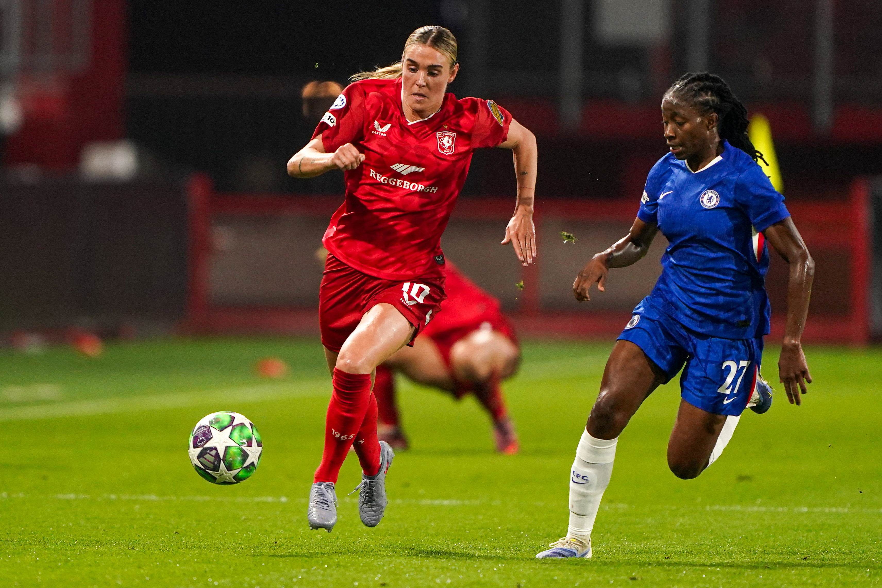 Jill Roord in actie tegen Chelsea