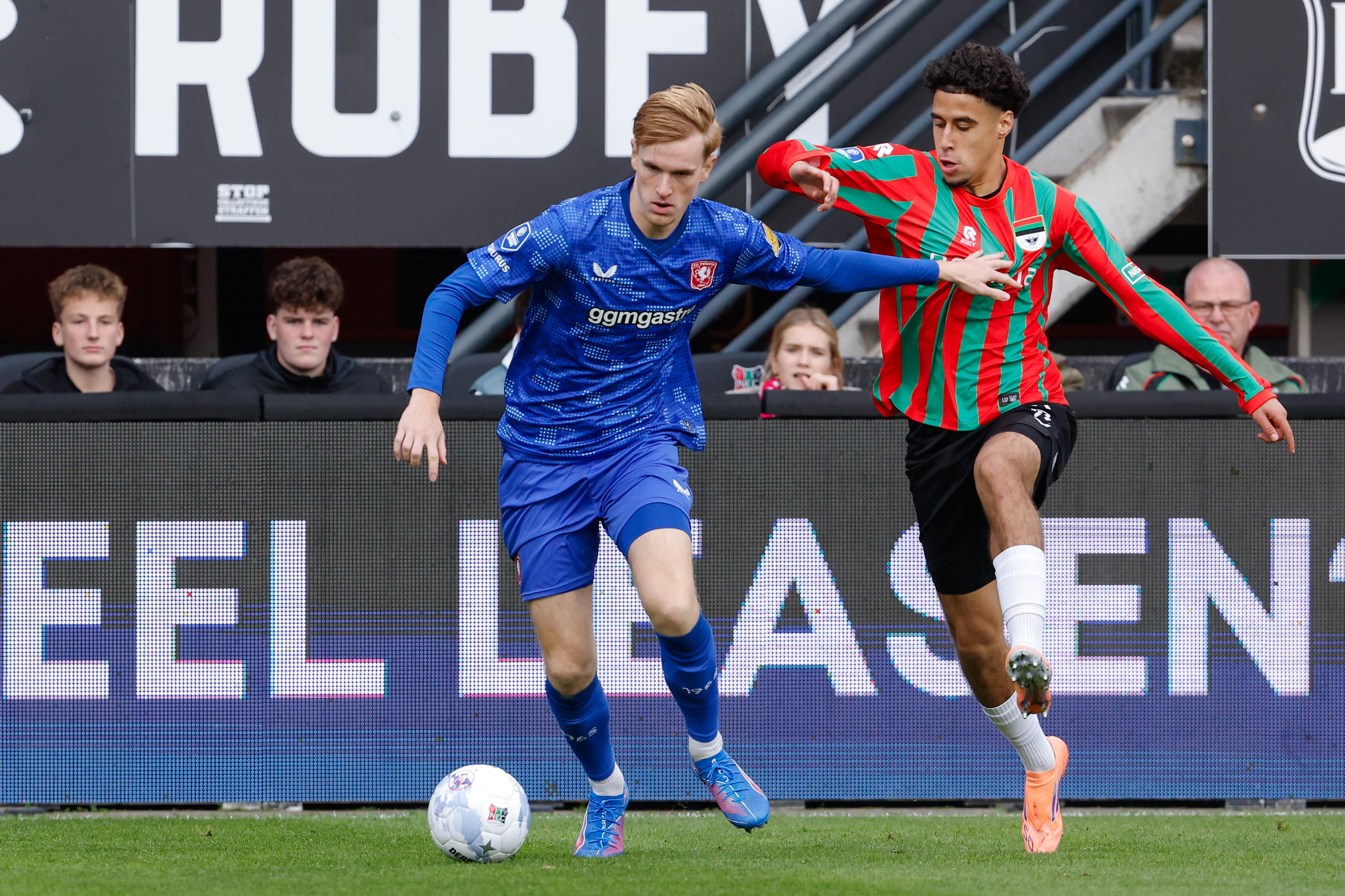 Mats Rots in duel met Sami Ouaissa