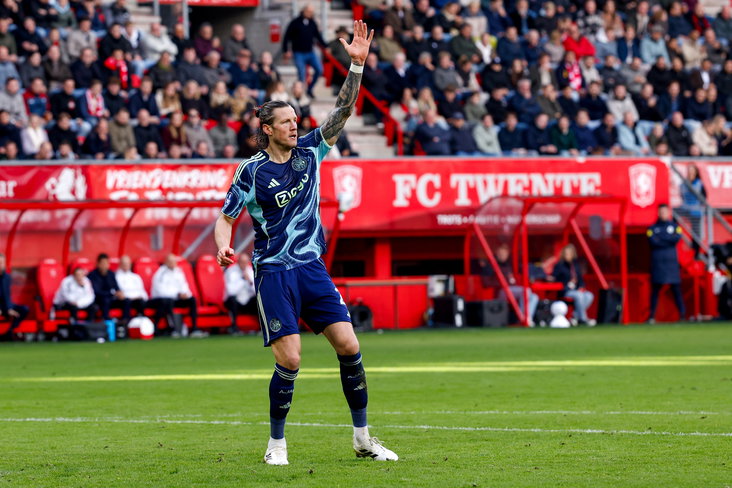 Wout Weghorst in De Grolsch Veste