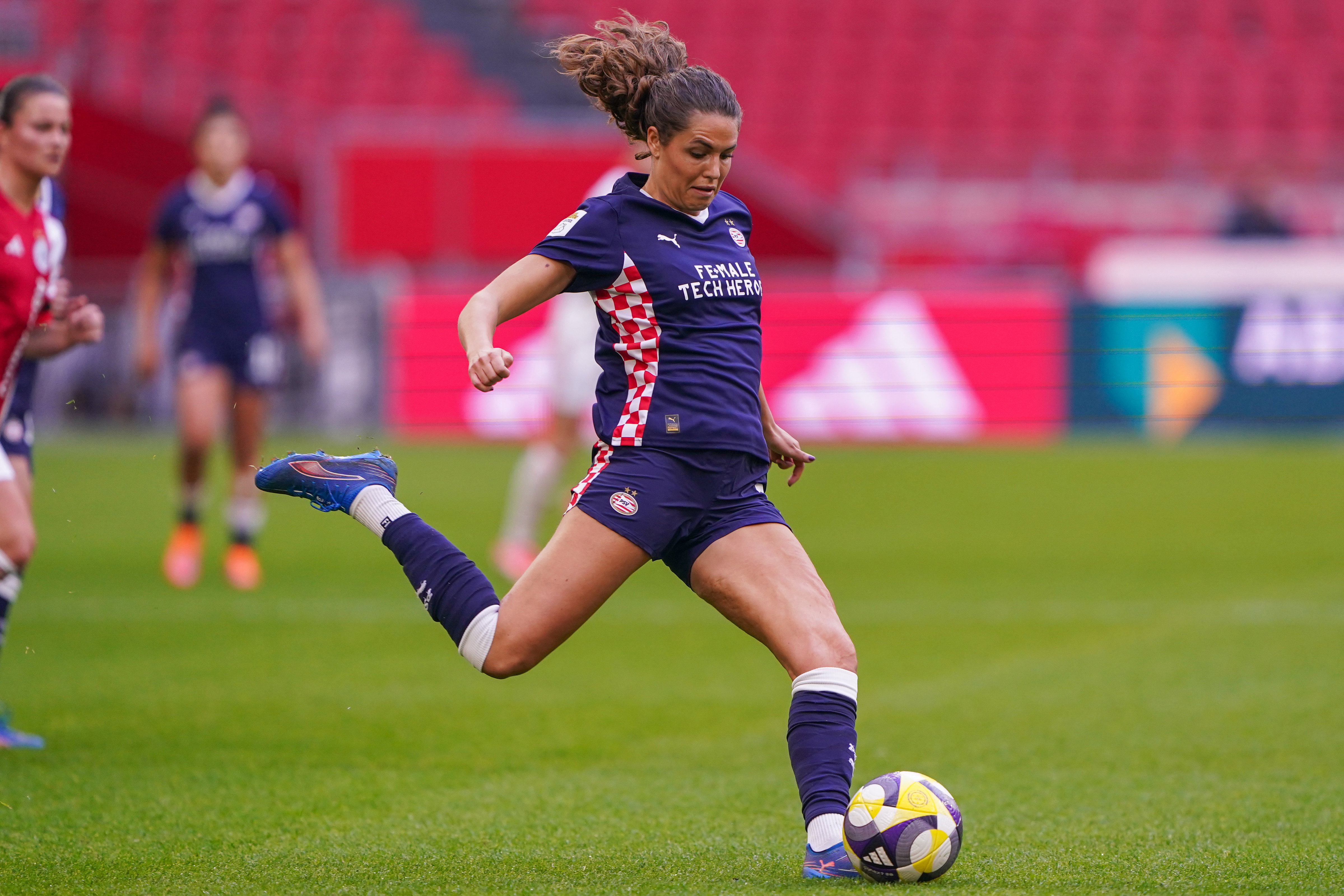 Melanie Bross