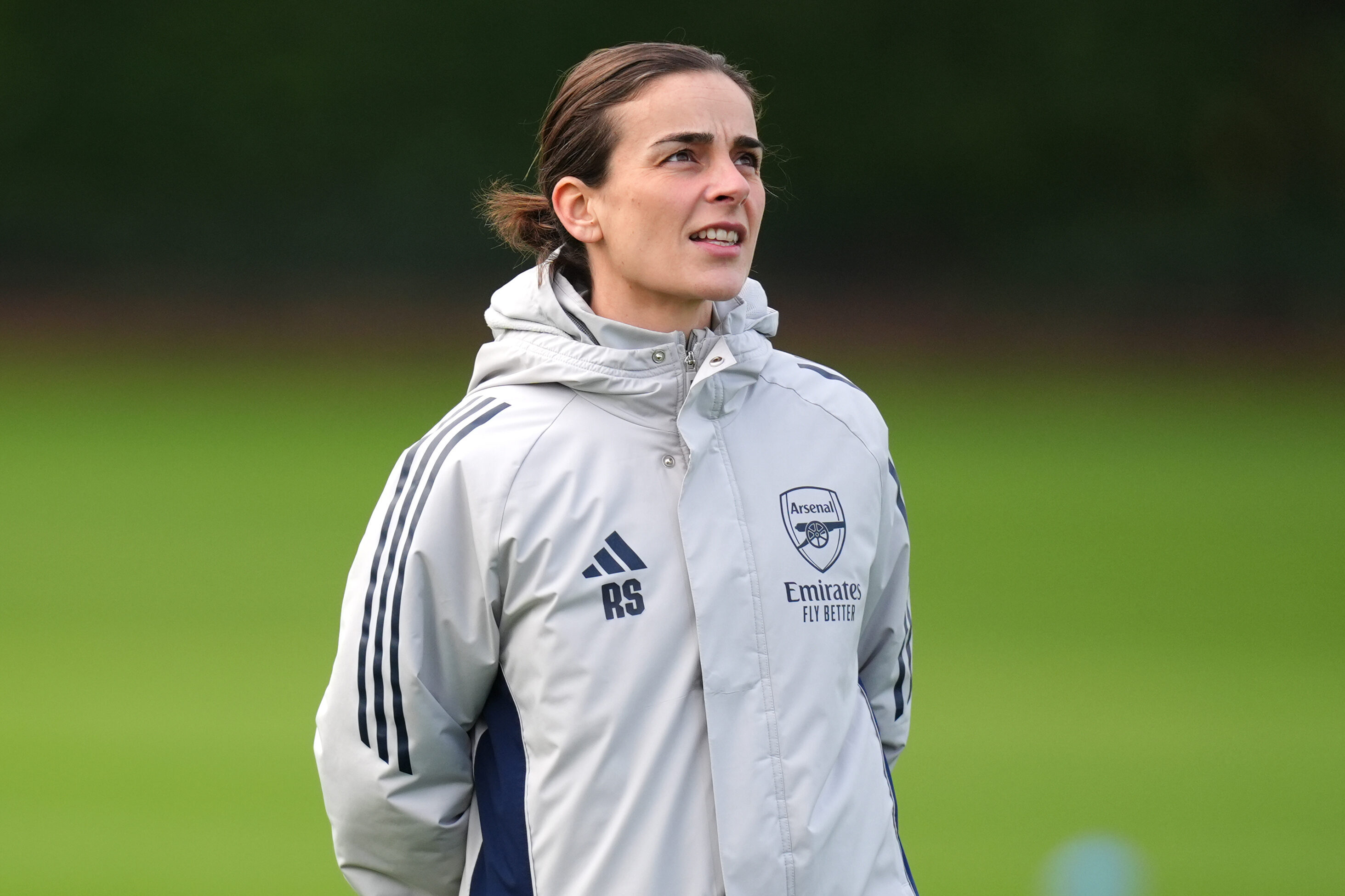Renée Slegers op de training van Arsenal
