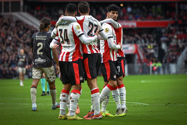 PSV juicht