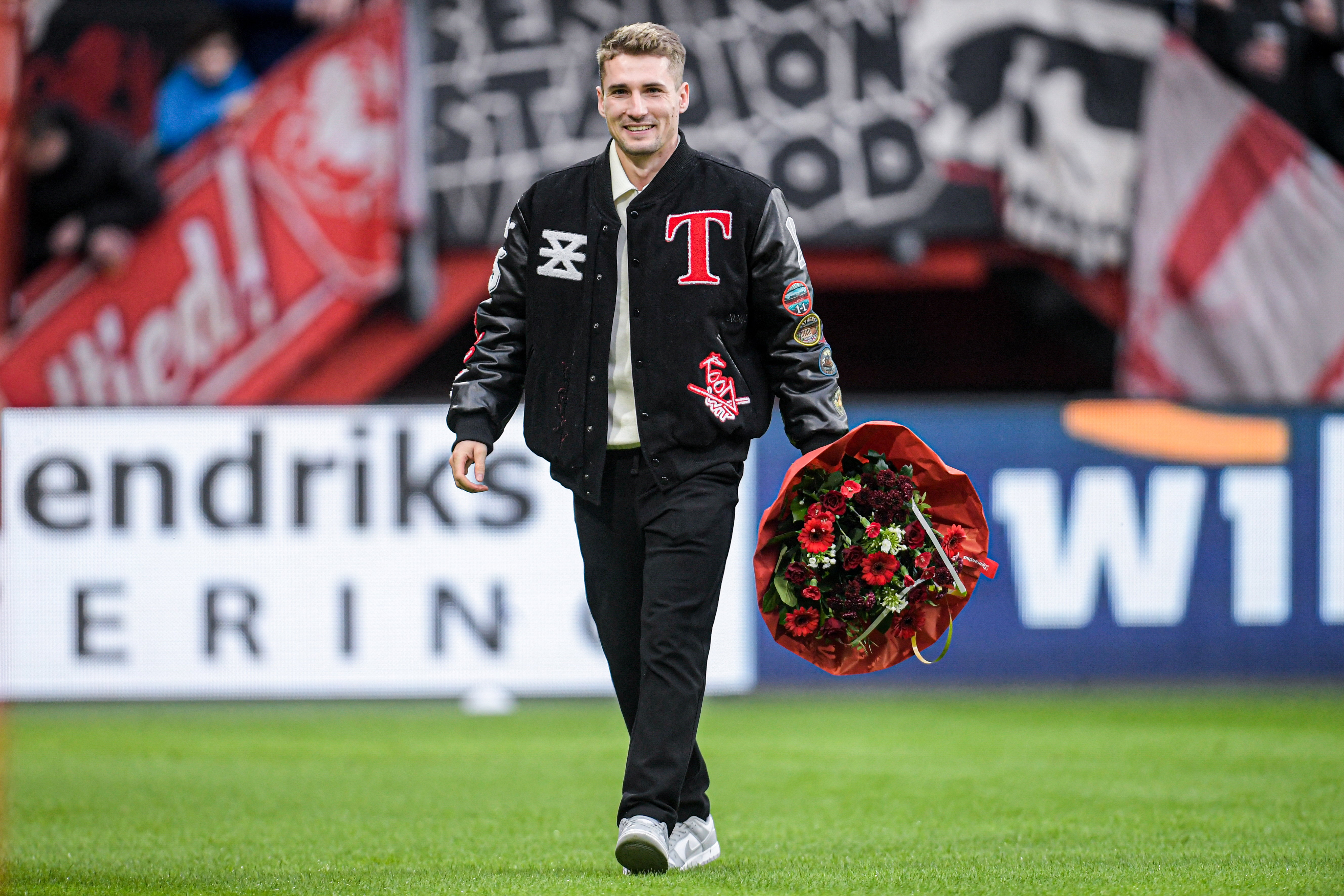 Michal Sadí­lek neemt afscheid van het FC Twente-publiek