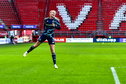 Ranneke Derks juicht na haar goal voor Ajax