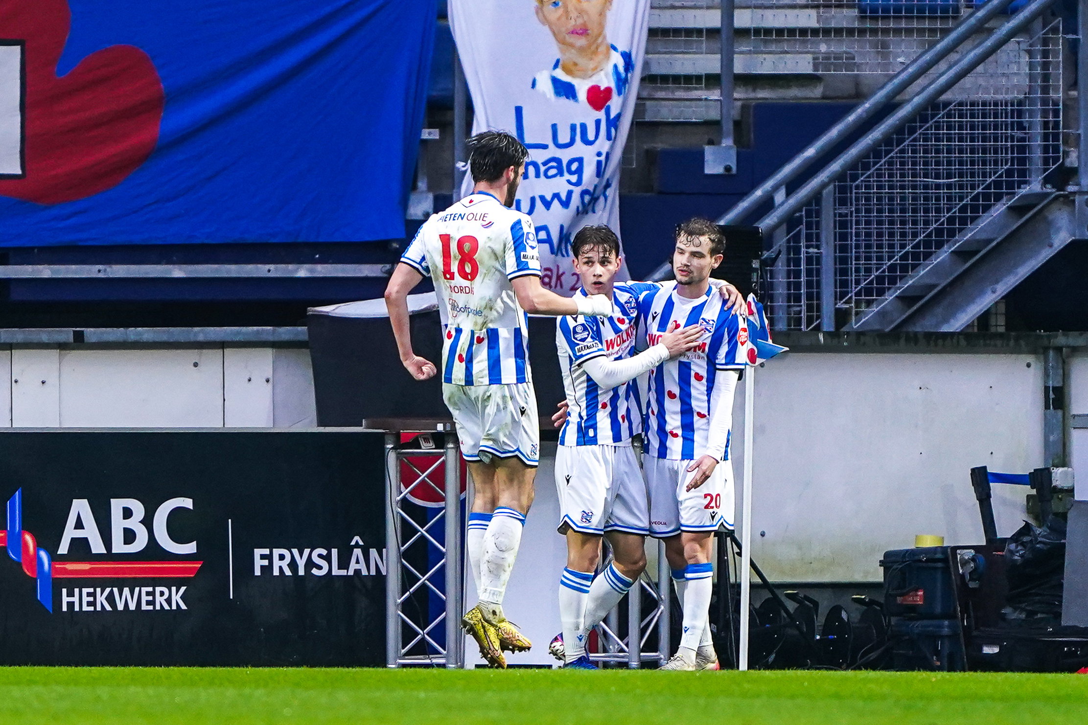 SC Heerenveen juicht