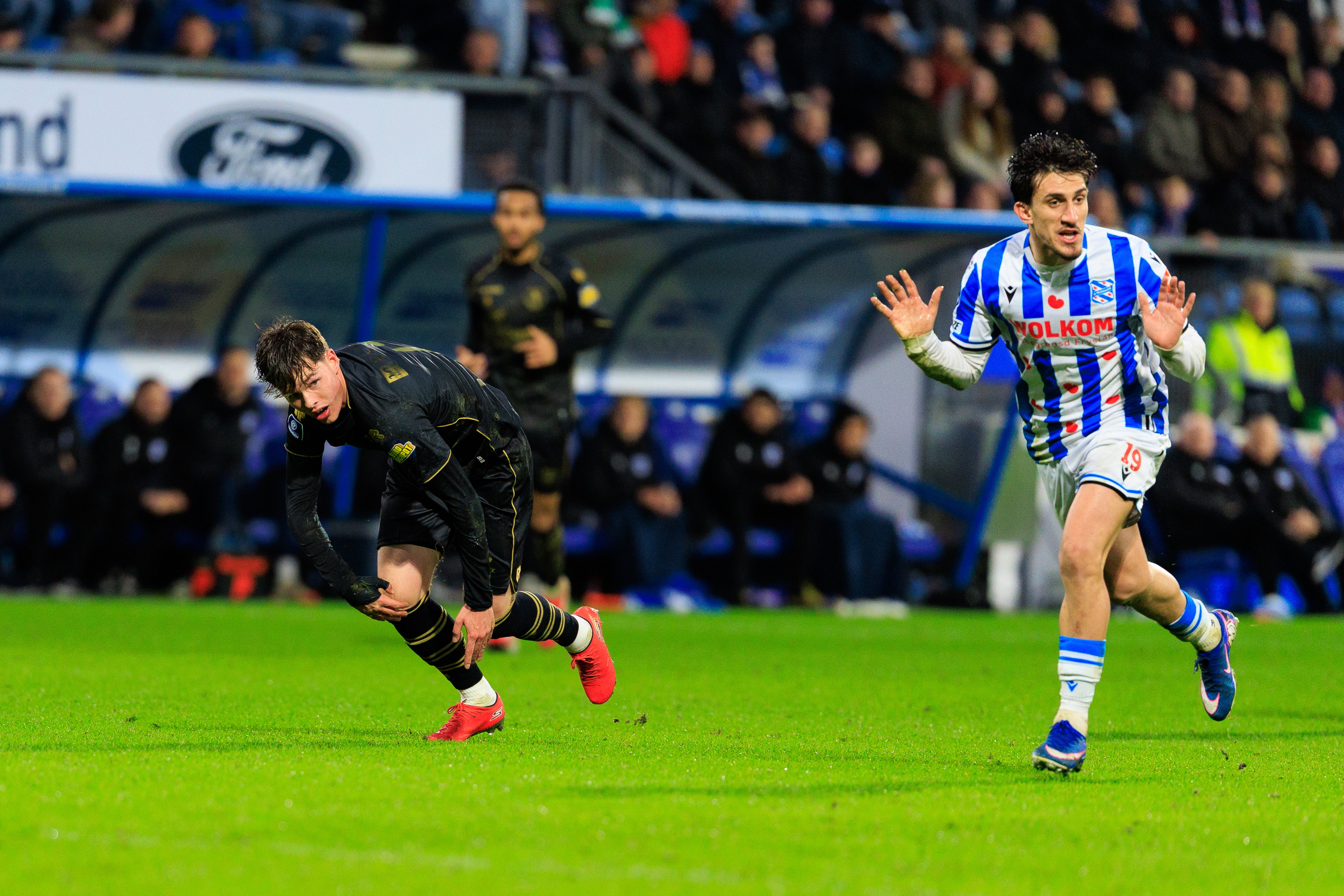 'SC Heerenveen-verdediger wordt gevolgd door voormalige club'